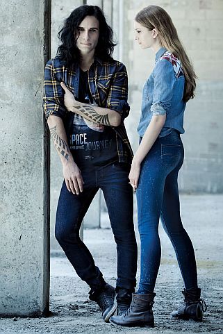 blog 44 - lee cooper 5