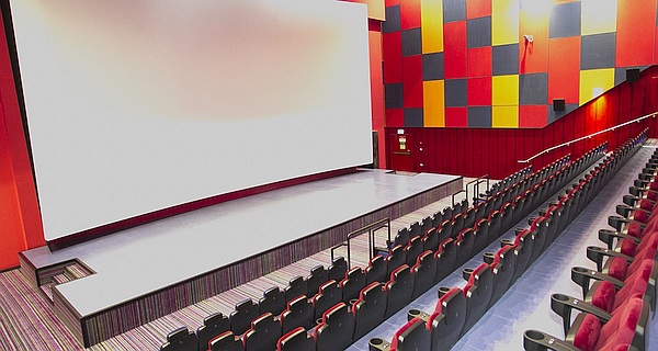 blog 98 - cinema 4